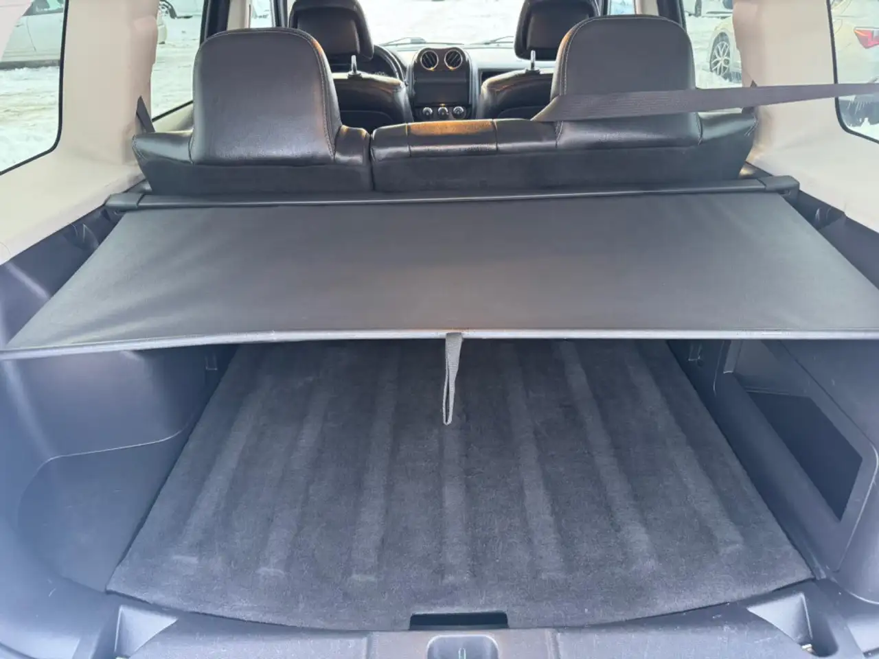 Jeep Patriot снимка Jeep Patriot