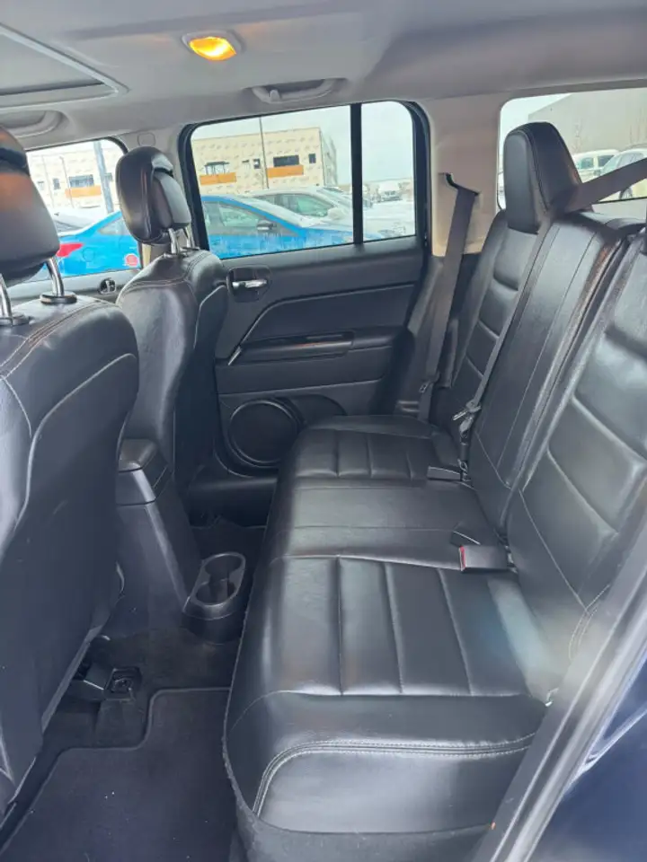 Jeep Patriot снимка Jeep Patriot