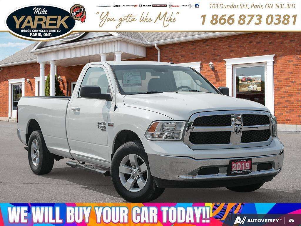White 2019 RAM 1500 Pickup Truck Four-Wheel Drive 8-Speed Automatic