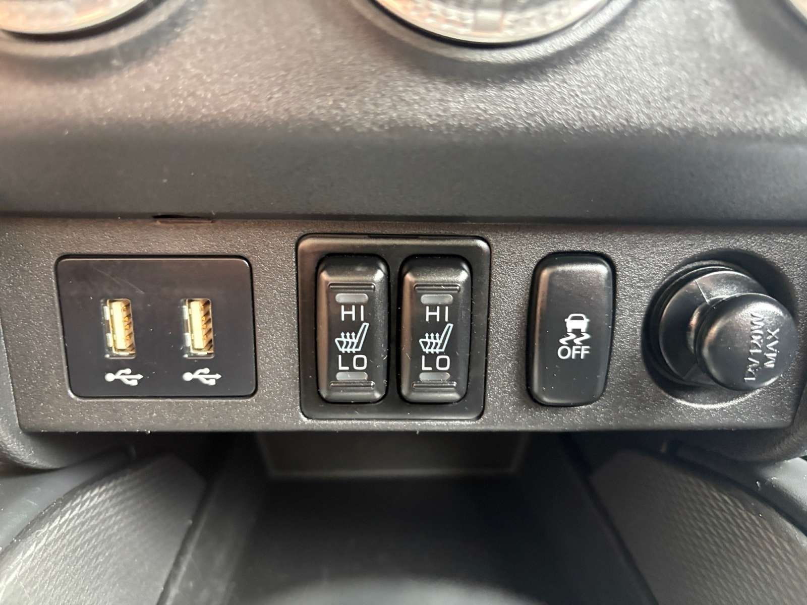 used 2024 Mitsubishi RVR car, priced at $22,333
