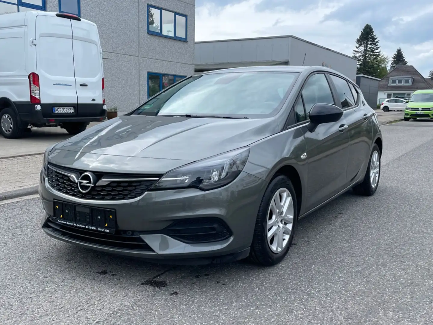 Opel Astra K Lim. 5-trg. Edition Start/Stop Gris - 2