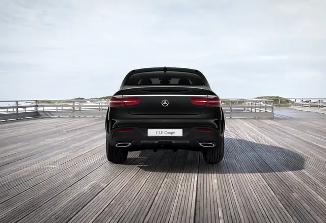 Mercedes-Benz GLE 400 4MATIC Coupé Distr PTS Pano Airm Cam AHK Ansicht 15