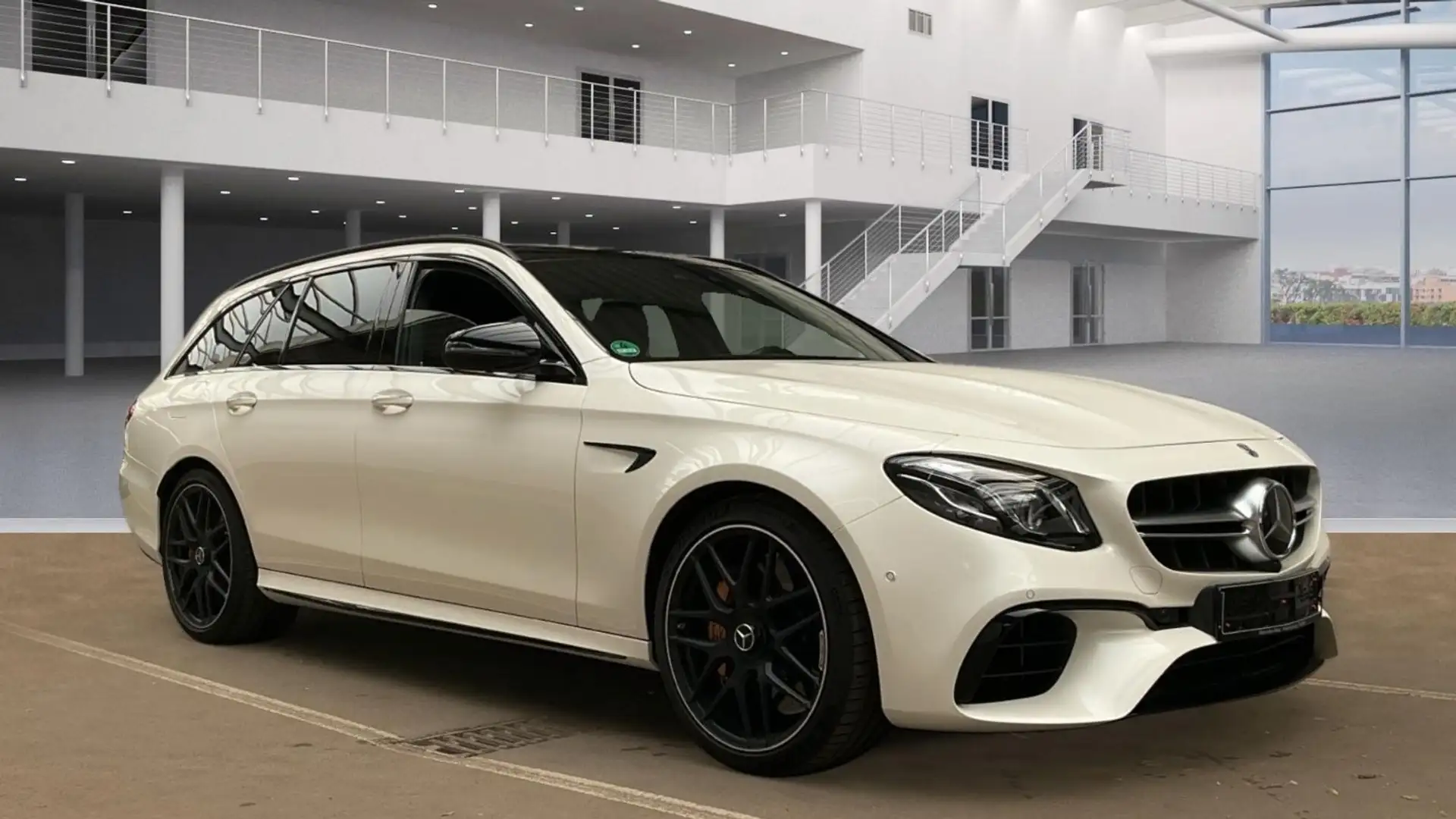 Mercedes-Benz E 63 AMG E63S*AMG*4M*DESIGNO*360°ACC*HUD*LED*AHK*WEBASTO* Blanc - 1