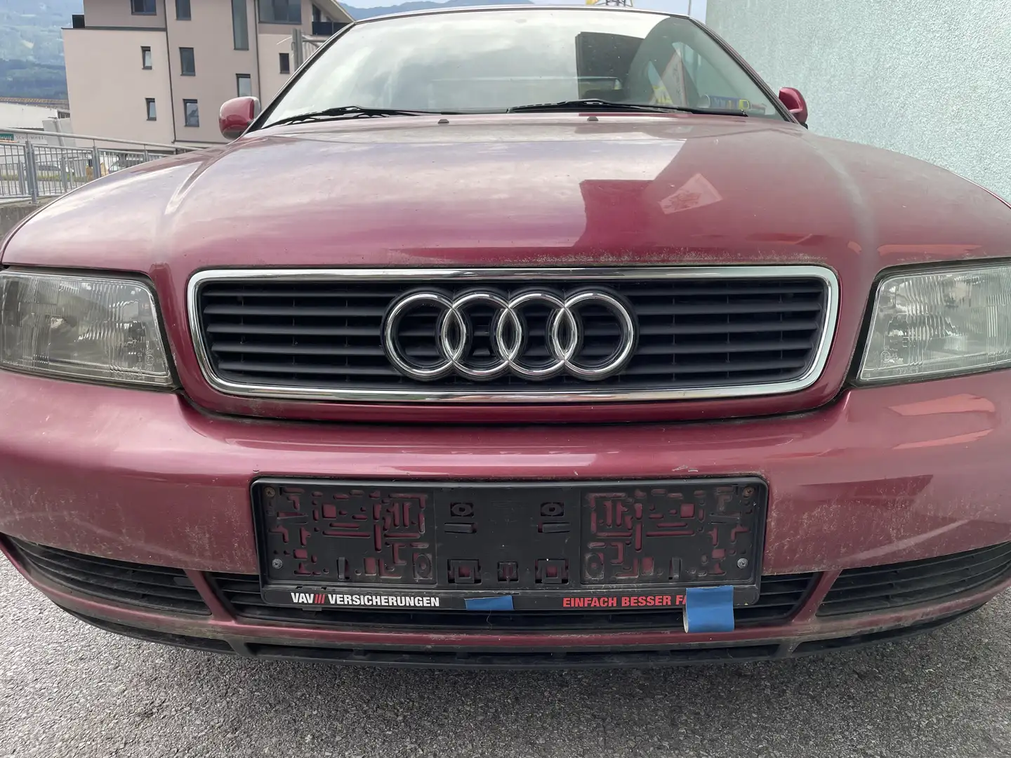 Audi A4 2,6 Aut. - 2