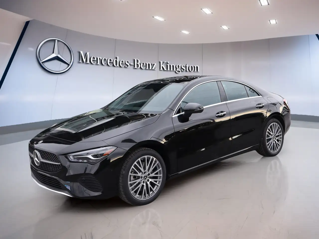 Mercedes-Benz CLA снимка Mercedes-Benz CLA