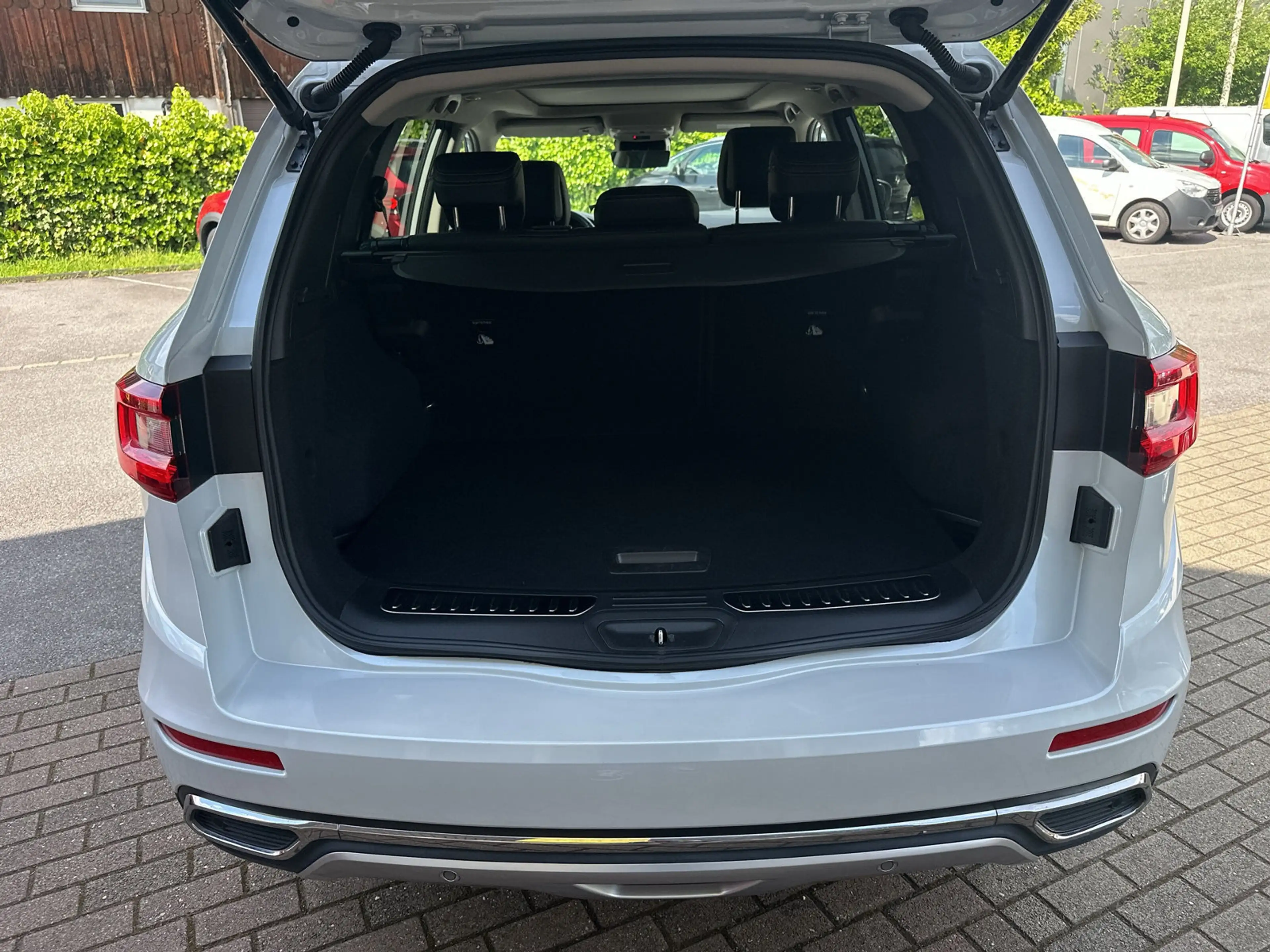 Renault Koleos Techno GPF 1.3 TCe 160 Scheckheft Navi — photo 8