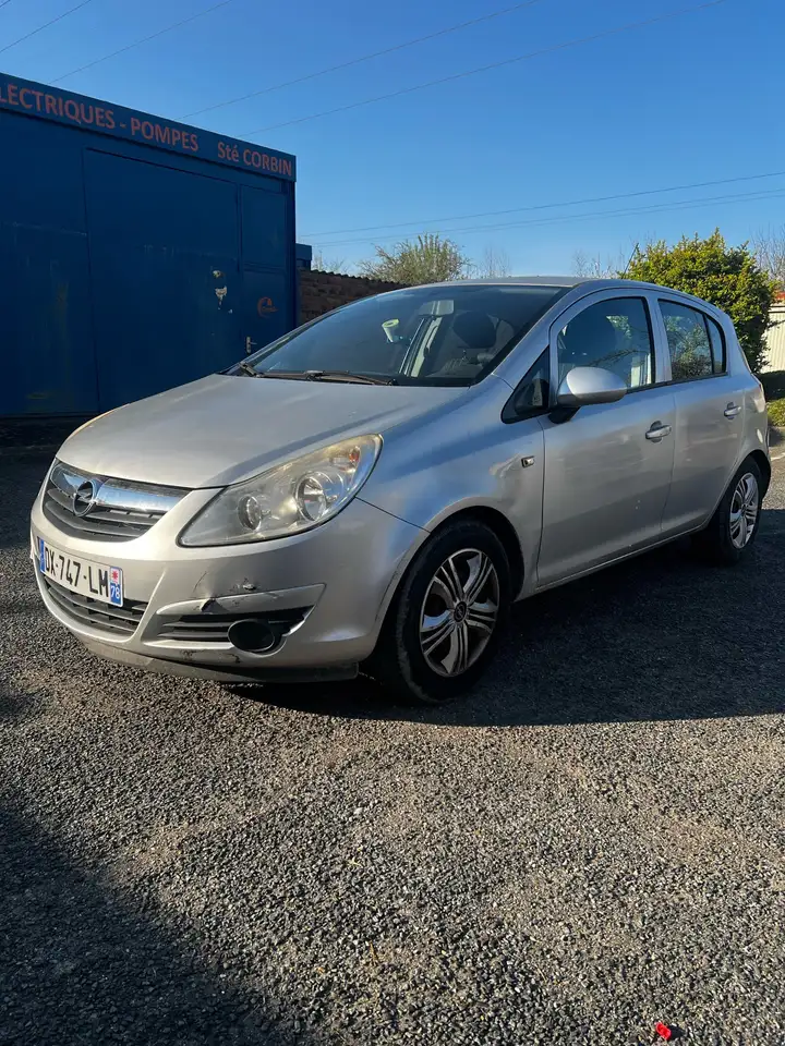 Opel Corsa 1.2 - 80 Twinport Enjoy