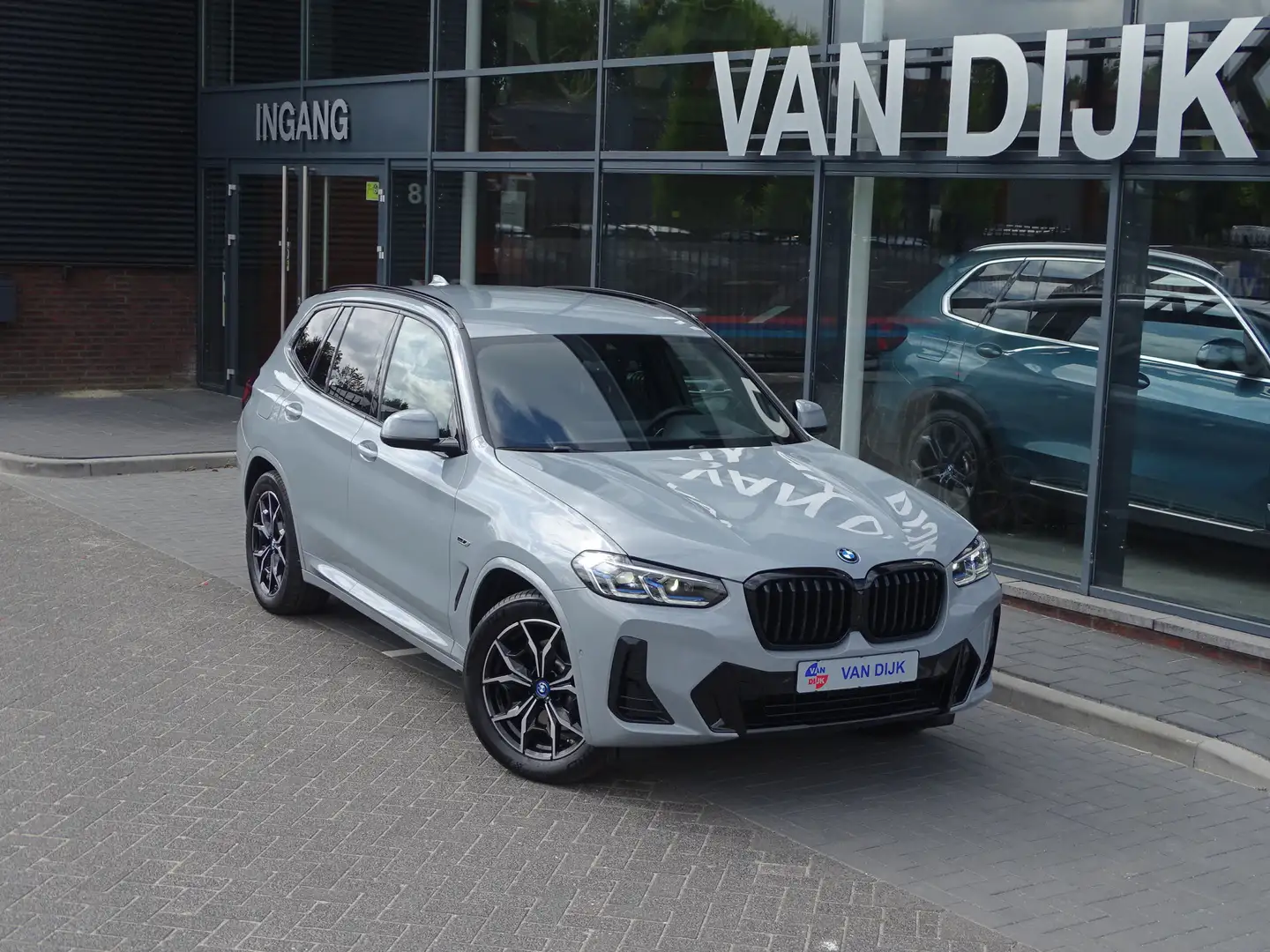 BMW X3 xDrive30e M Sportpakket Elek.Trekhaak Driv.Ass. La Grijs - 2
