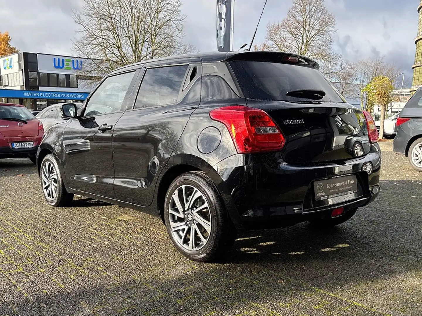 Suzuki Swift 1.2 Dualjet Comfort+ Plus Noir - 2