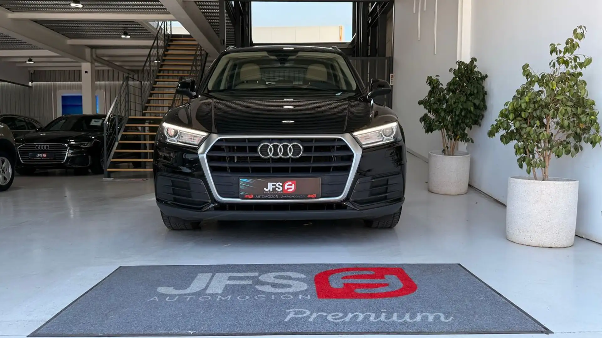 Audi Q5 2.0TDI 110kW (4.75) Noir - 2
