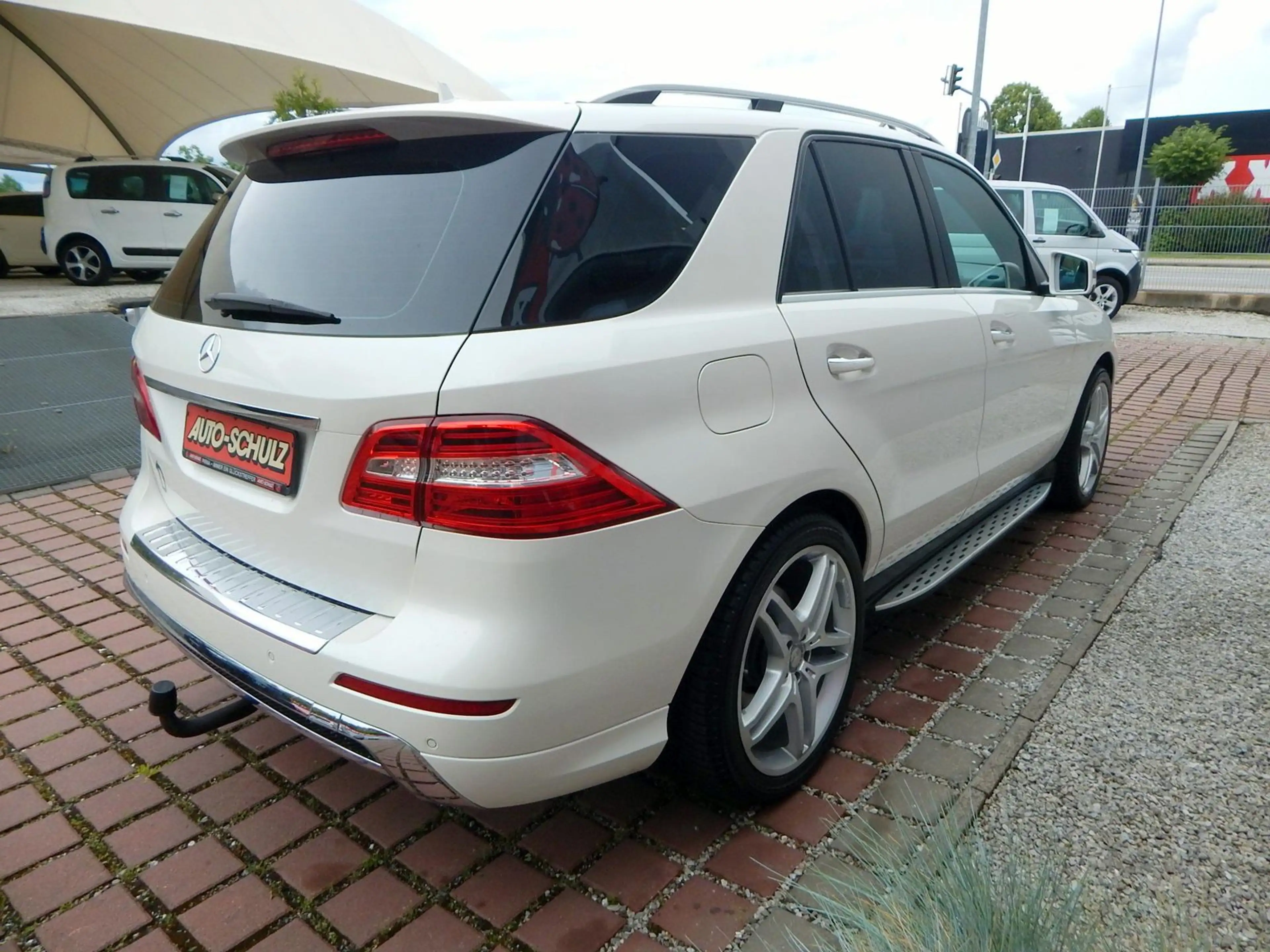 Mercedes-Benz ML 350 CDI AMG-Line PANORAMA-LEDER-XENON — photo 4