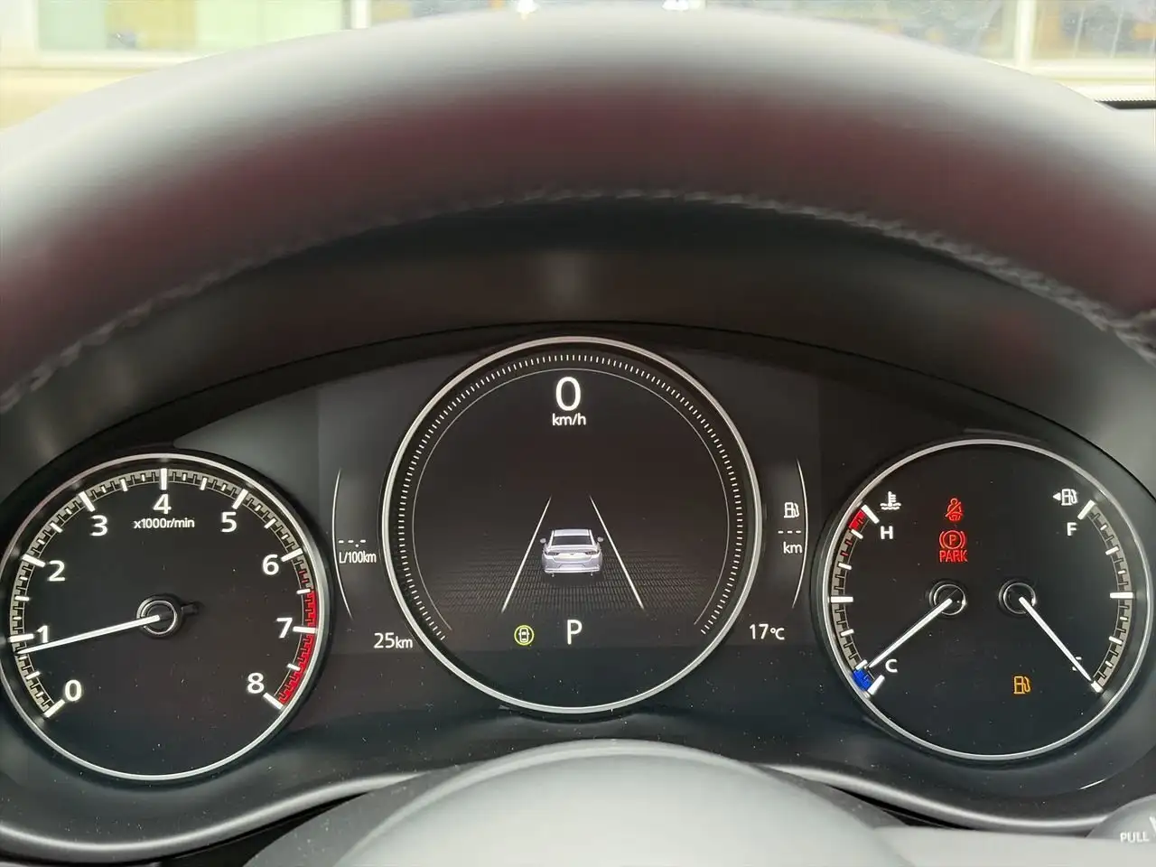 Mazda 3 снимка Mazda 3