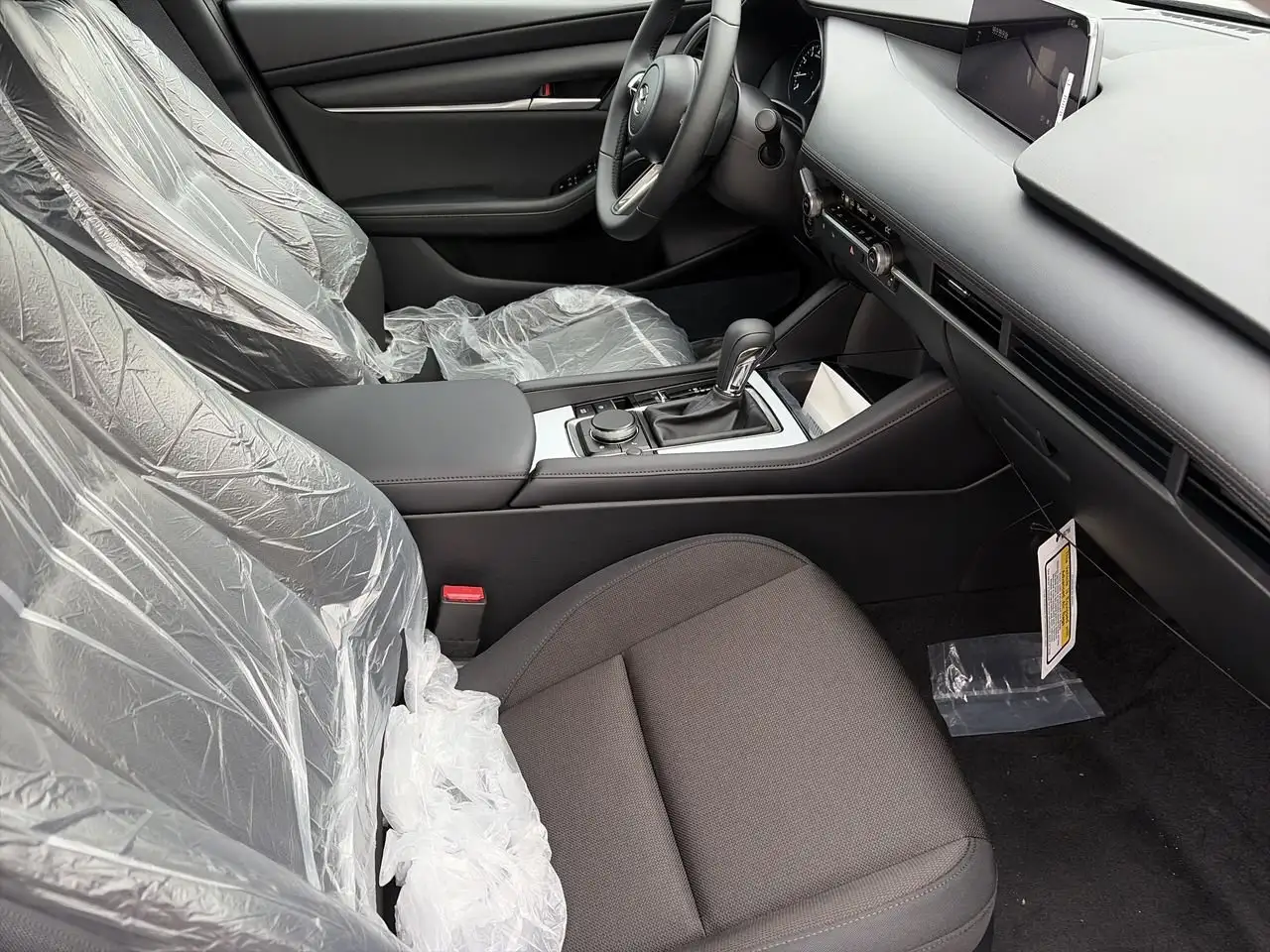 Mazda 3 снимка Mazda 3