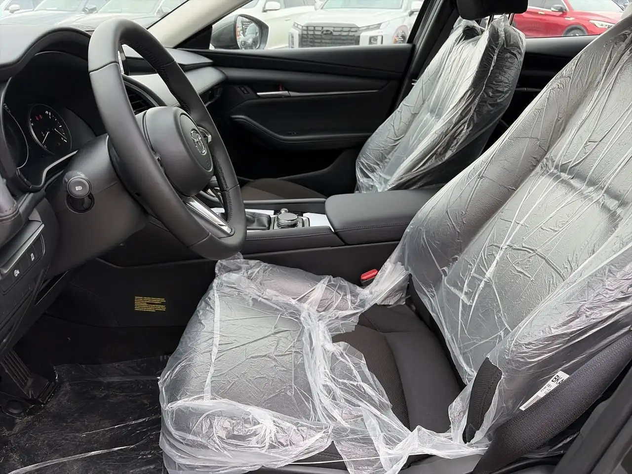 Mazda 3 снимка Mazda 3