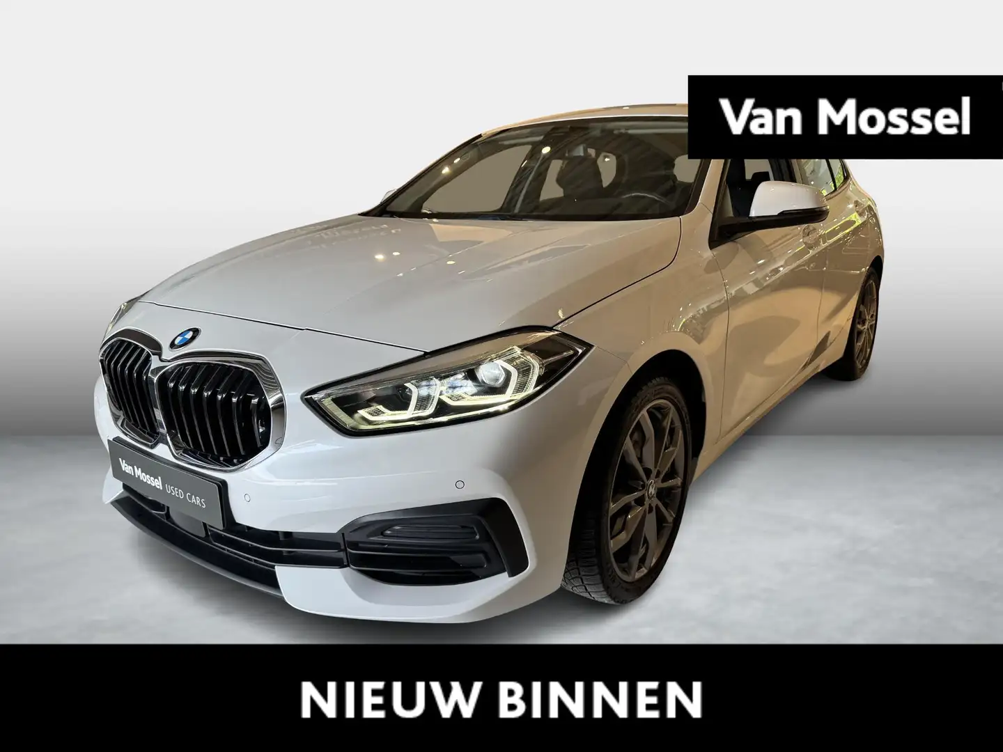 BMW 118 1 Reeks Hatch 118i (100 kW) Wit - 1
