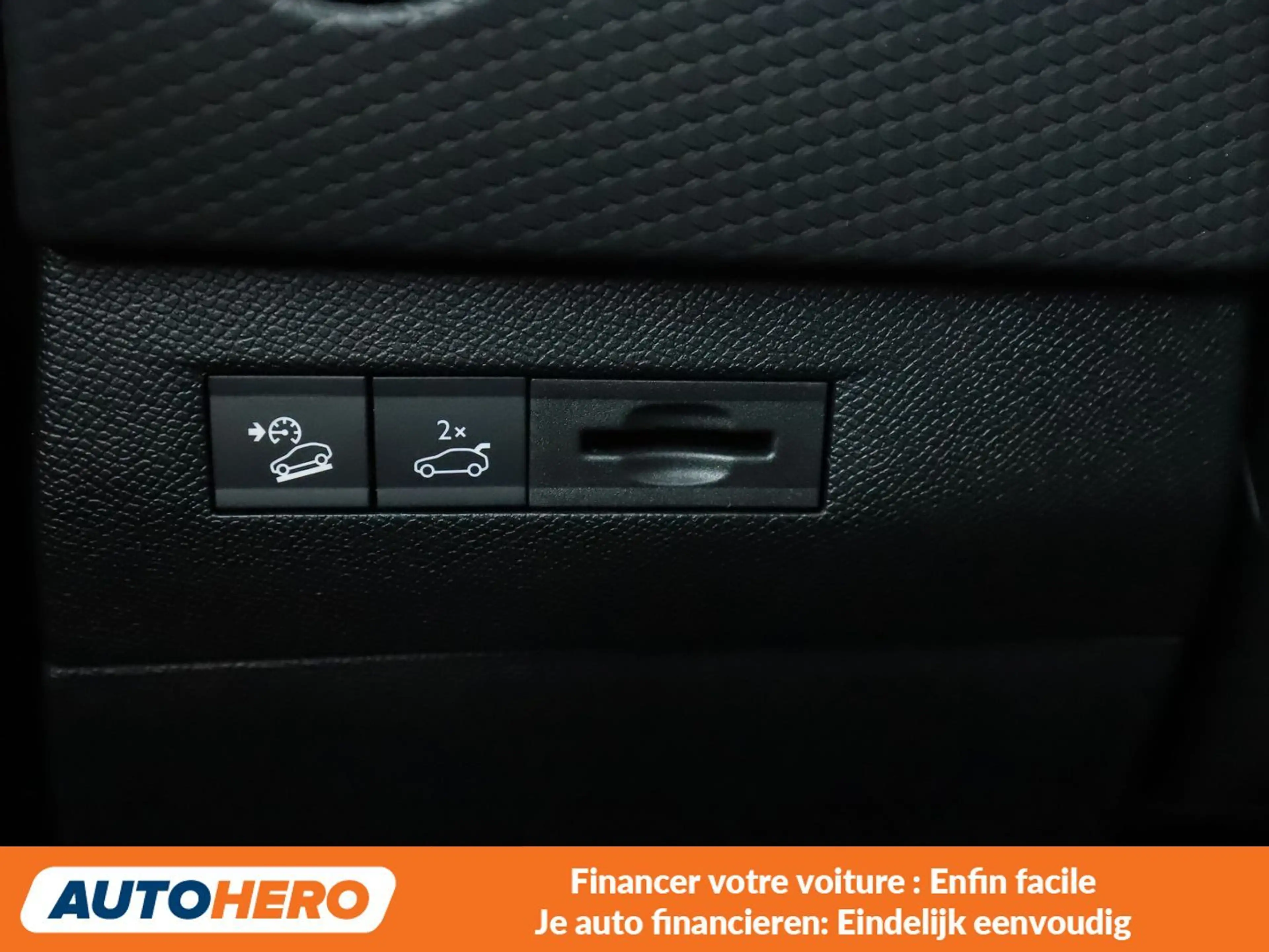 DS Automobiles DS 4 1.2 PureTech Cross Rivoli — photo 15