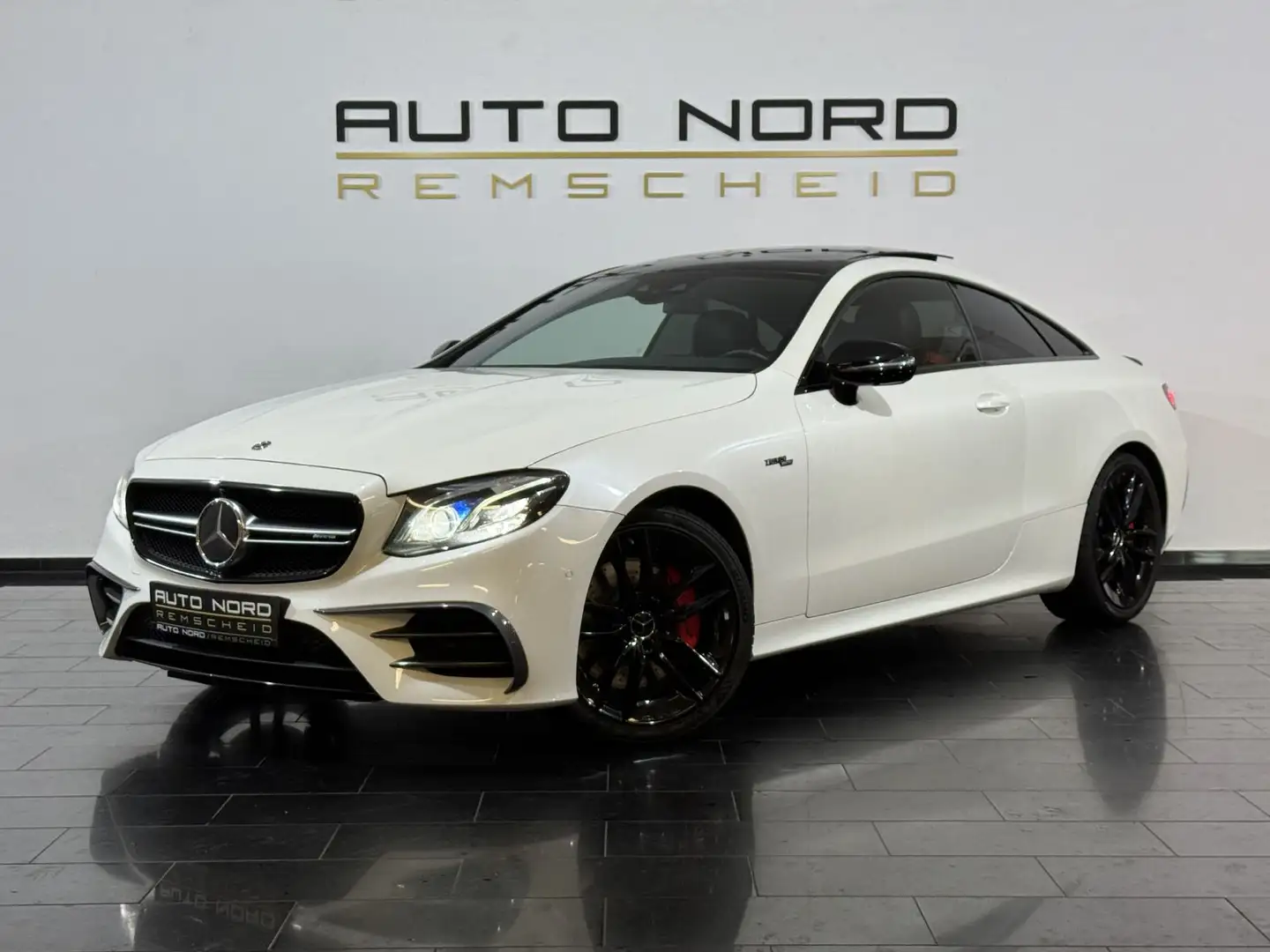 Mercedes-Benz E 53 AMG 4Matic Coupe AMG *Pano*Night*360°Cam* Biały - 1