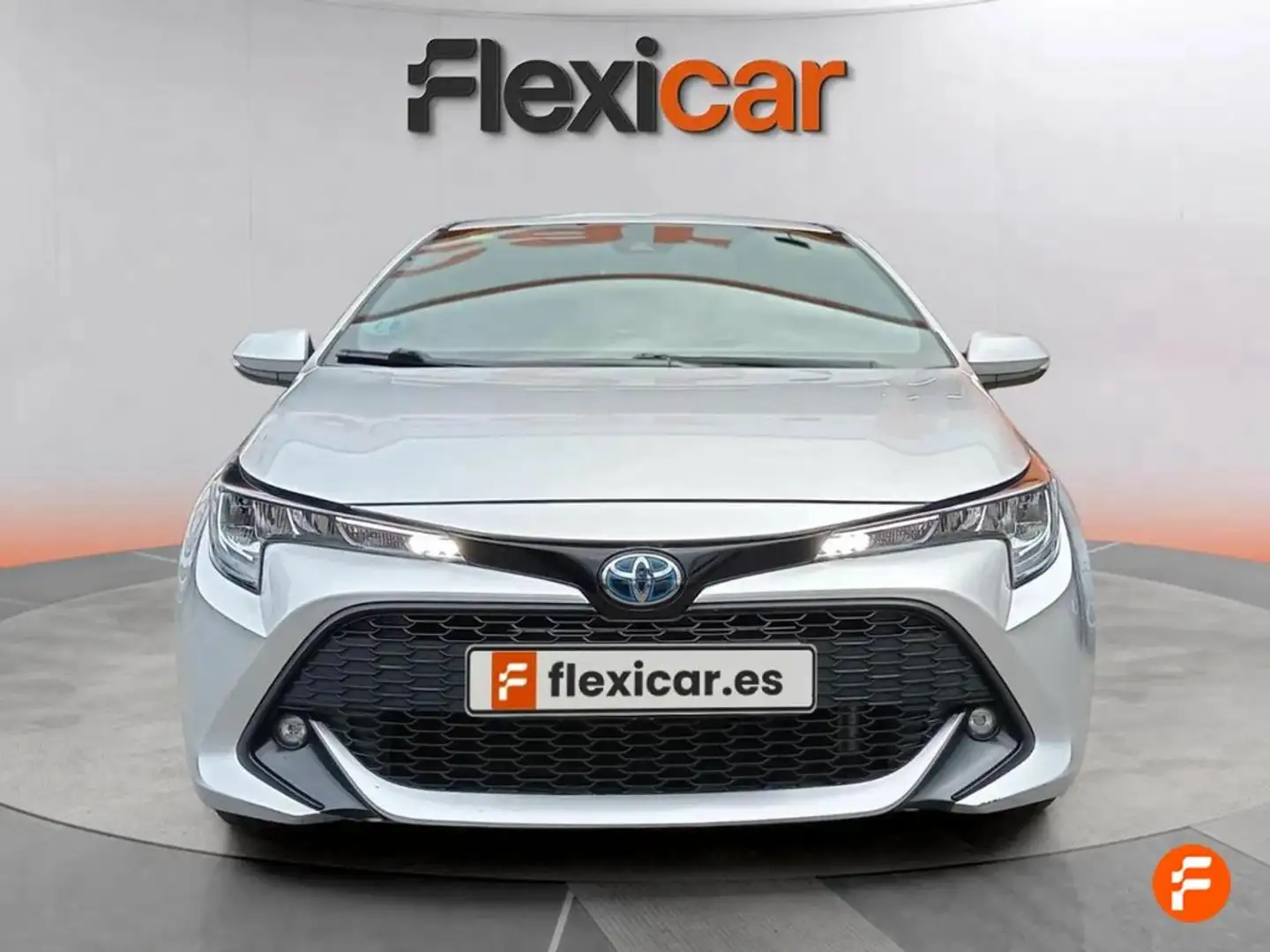 Toyota Corolla Touring Sports 125H Active Tech Gris - 2