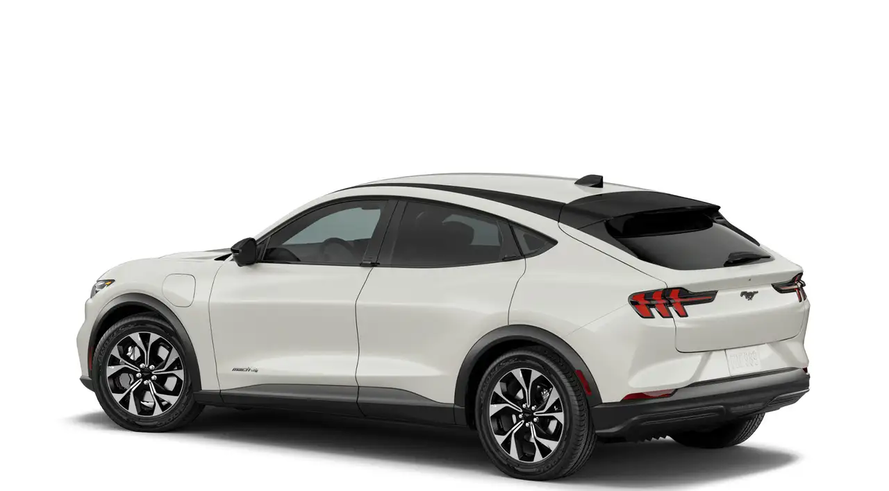 Ford Mustang Mach-E снимка Ford Mustang Mach-E