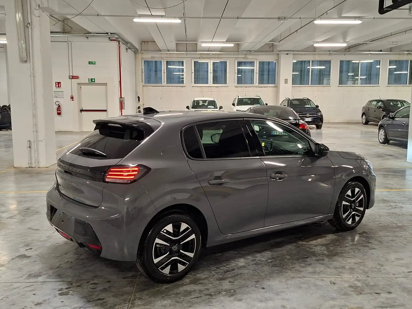 Peugeot 208 1200 PureTech 101CV Allure 5 Porte ***Km. Zero*** Grigio - 2