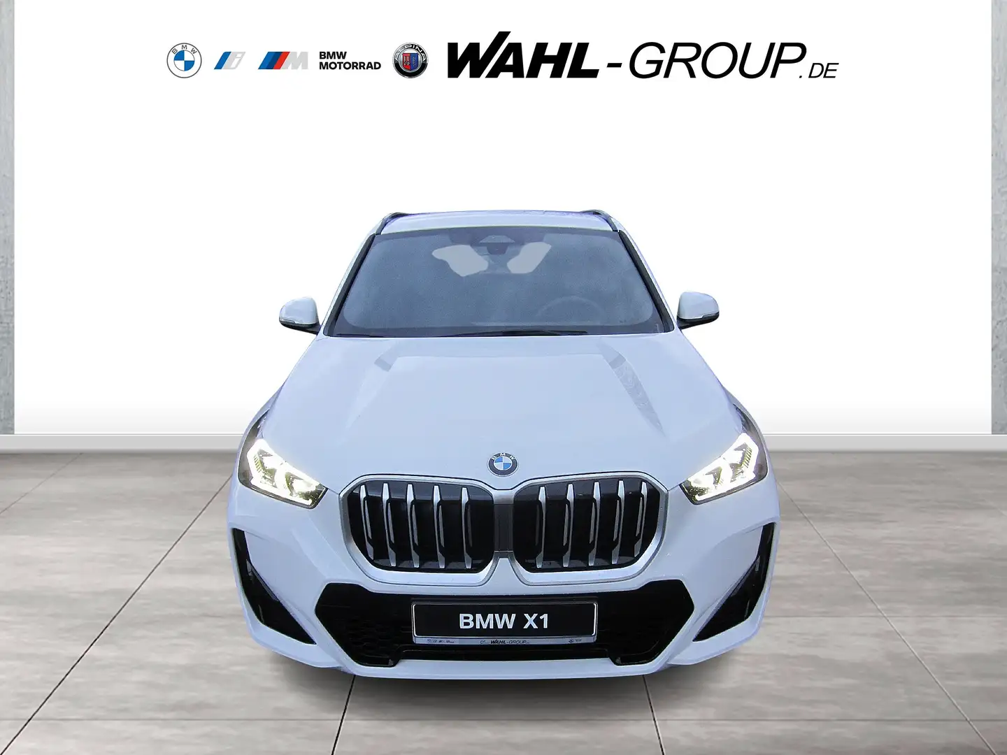 BMW X1 sDrive18i SAV M Sportpaket DAB LED AHK Shz Weiß - 2