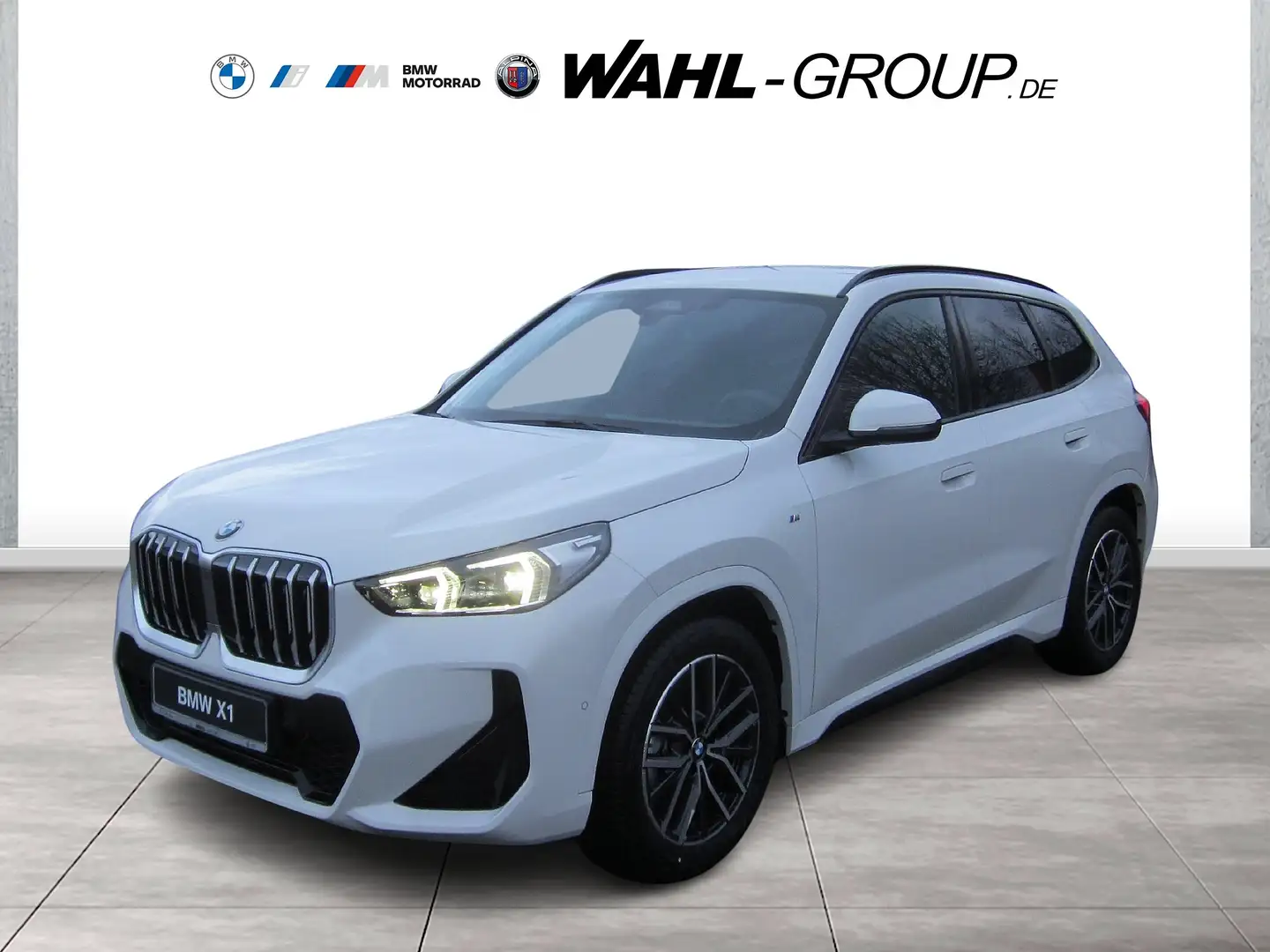 BMW X1 sDrive18i SAV M Sportpaket DAB LED AHK Shz Weiß - 1