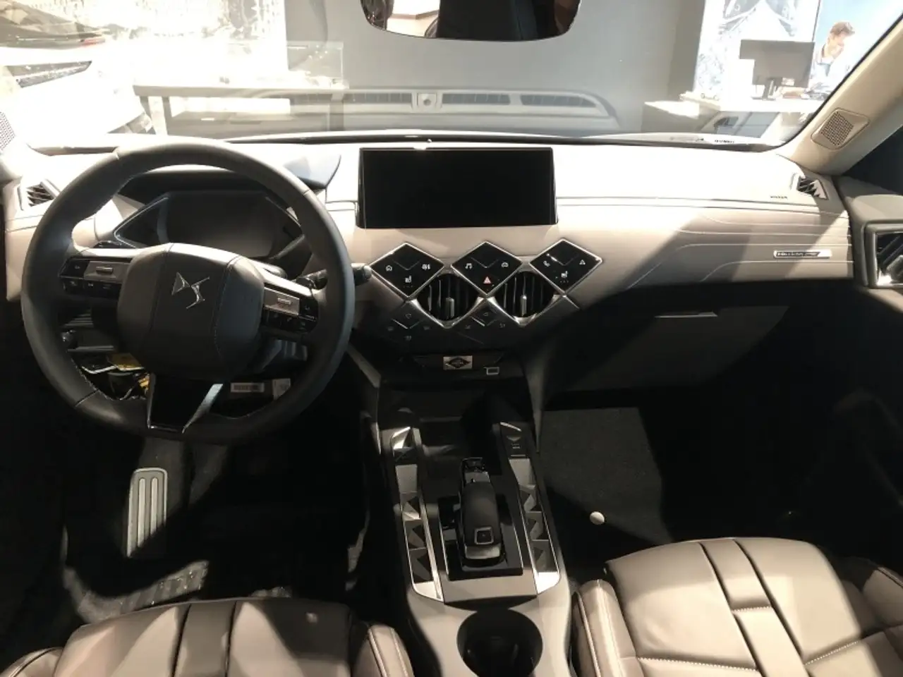 DS Automobiles DS 3 2024