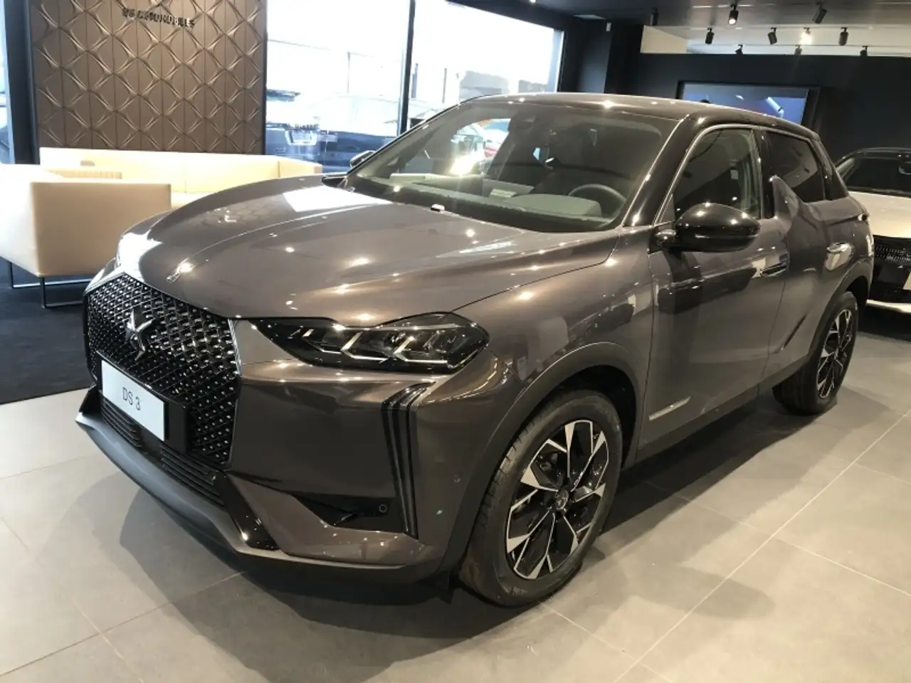 DS Automobiles DS 3 2024