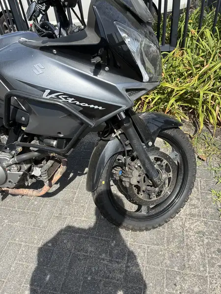 Suzuki V-STROM 650 - foto 5