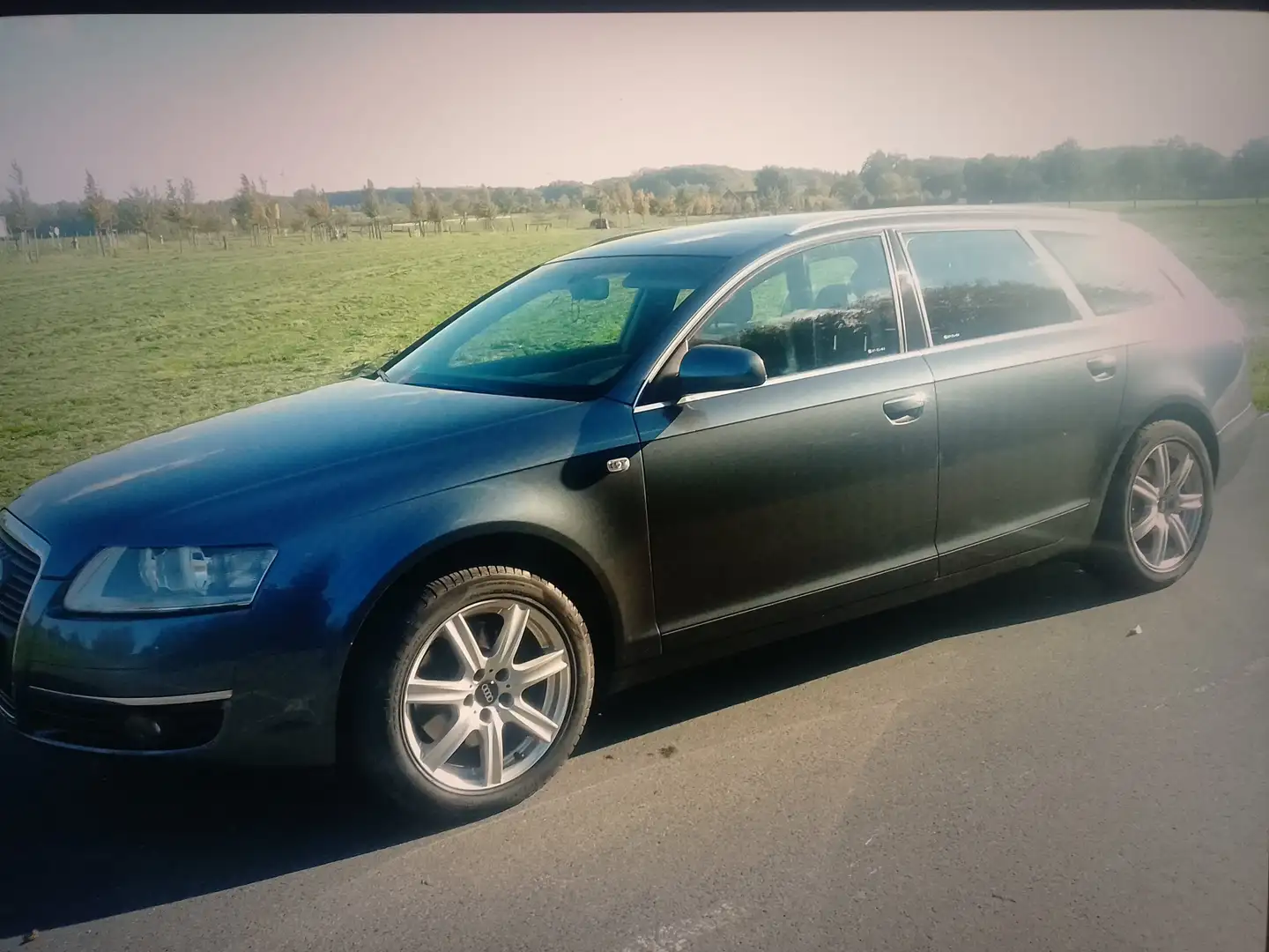 Audi A6 A6 Avant 2.8 FSI Blau - 1