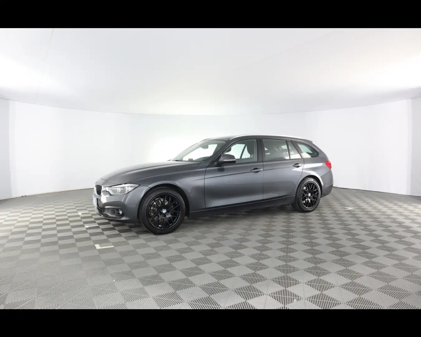 BMW 320 d Business Advantage auto Grey - 1