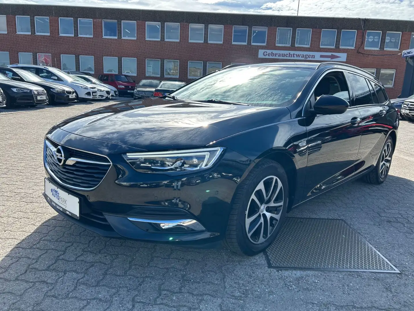 Opel Insignia B Sports Tourer Edition Noir - 1