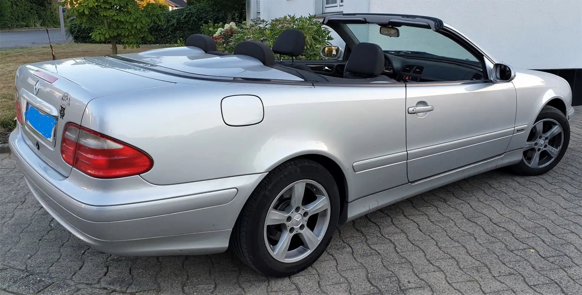 Mercedes-Benz CLK 230 CLK-Klasse Cabrio Kompressor Elegance Silber - 2