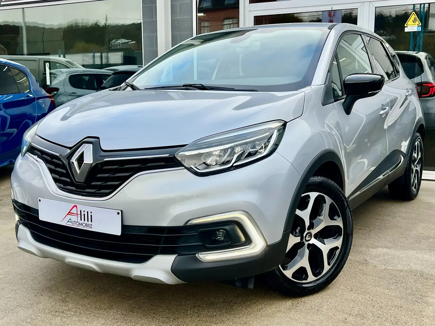 Renault Captur 1.33 TCe*Red-Edition*Boite*Auto*Gps*Led*Garantie* Gris - 1