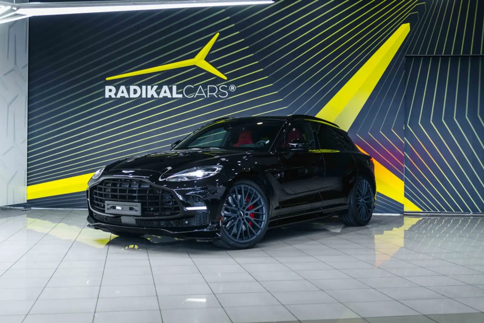 Aston Martin DBX 707 Negro - 2