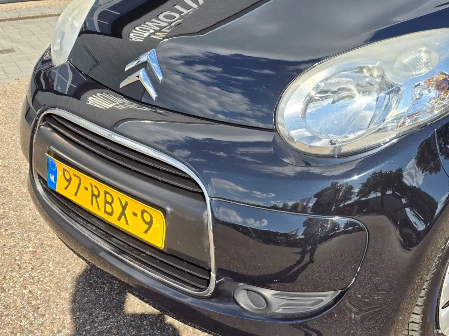 Citroen C1 1.0-12V Ambiance 5 DEURS AIRCO NED AUTO NAP Zwart - 2
