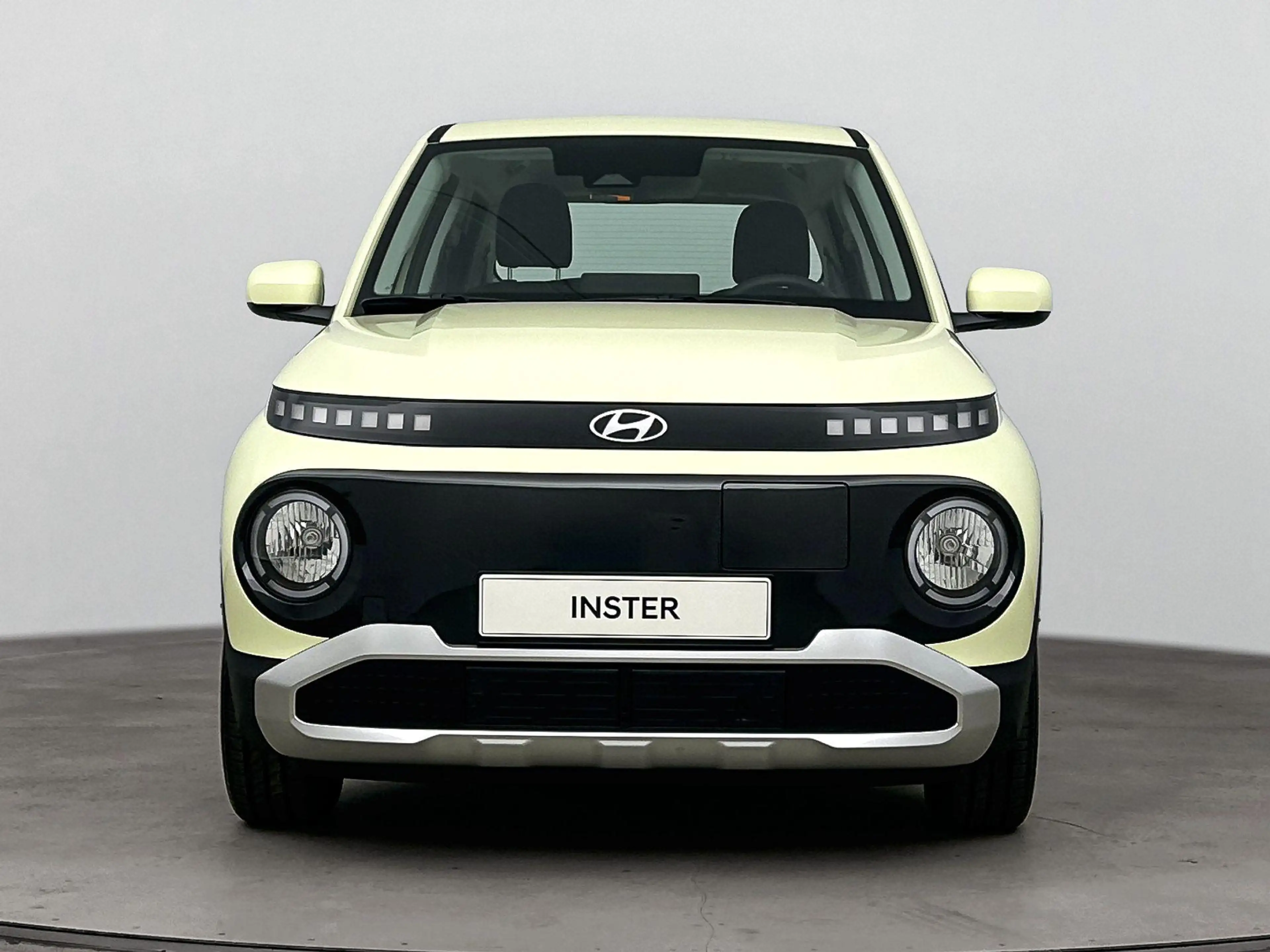 Hyundai Inster E-Motion + Comfort Pack 49 kWh | Stuur - en Stoelv — photo 4