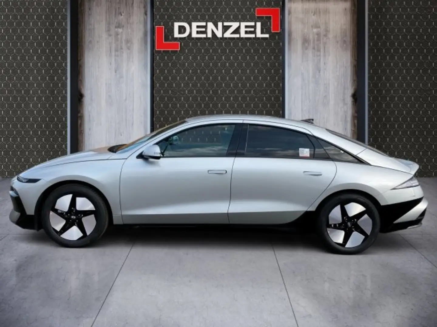 Hyundai IONIQ 6 Comfort Line 84 kWh 2WD Silber - 2