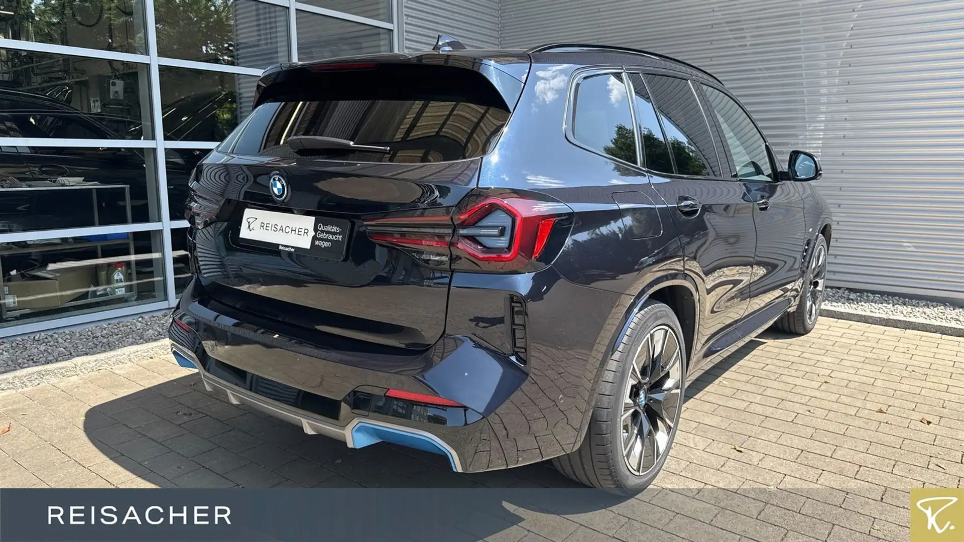 BMW iX3 IX3 Impressive Navi HUD 360° Laser ACC 20"LM Schwarz - 2