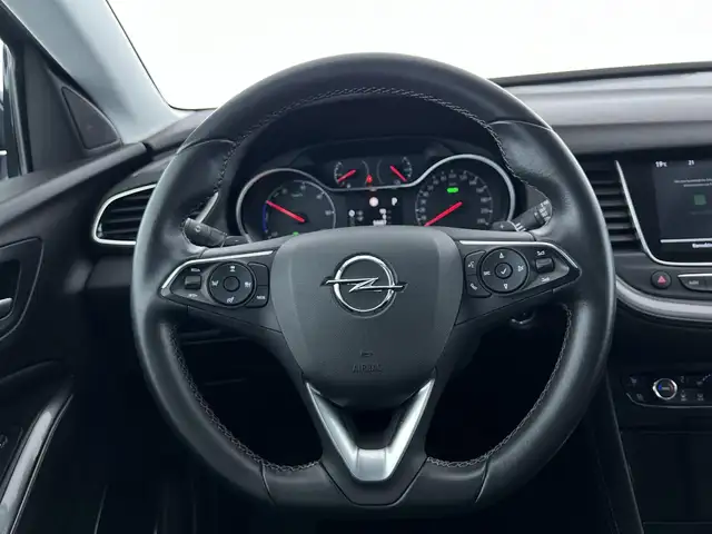 Opel Grandland X view 17
