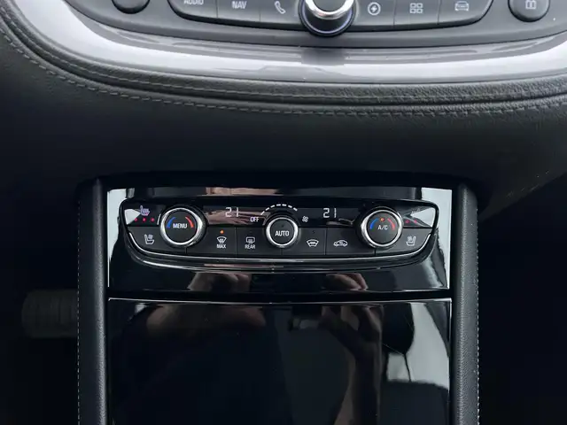 Opel Grandland X view 16