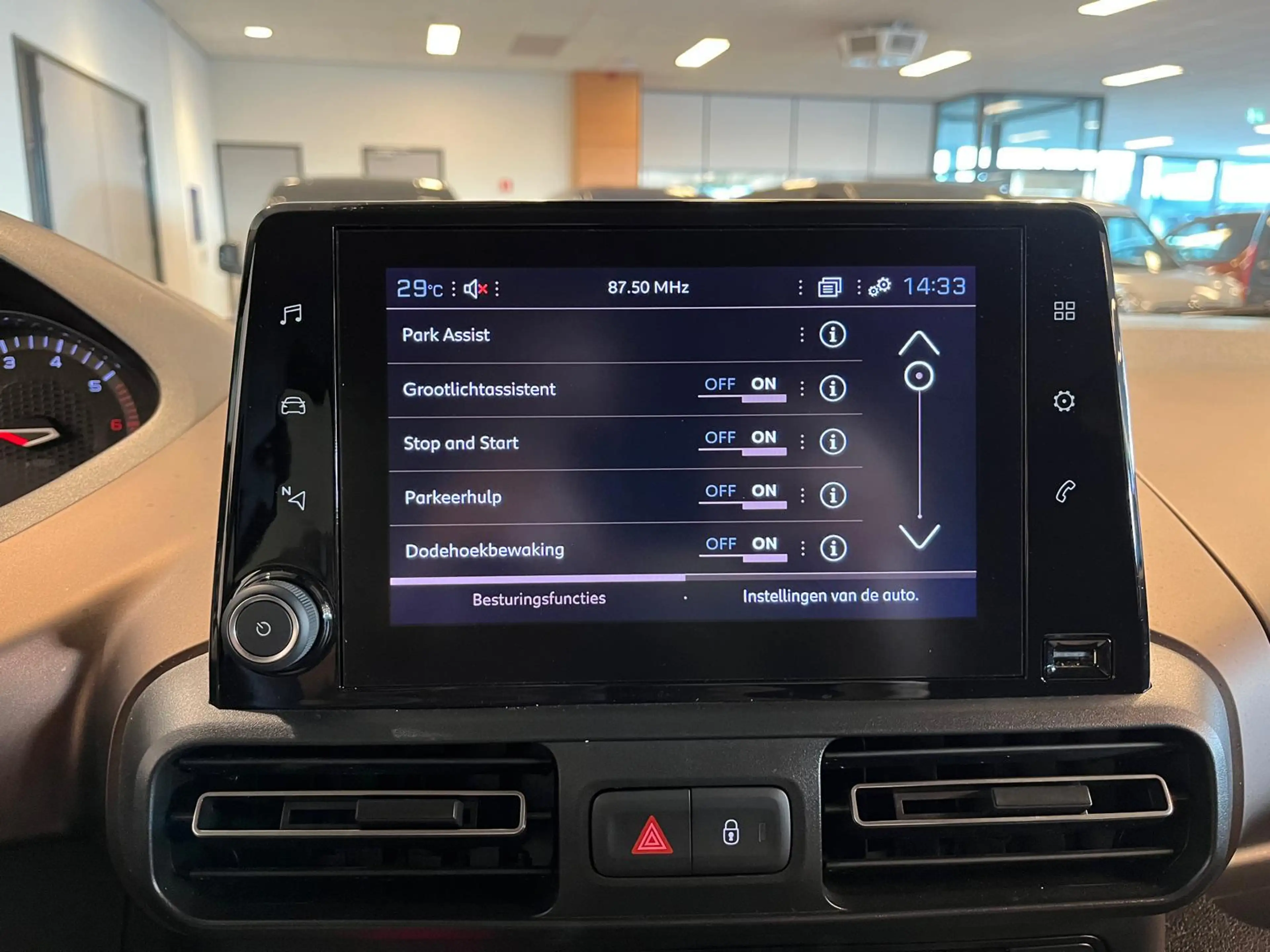 Peugeot Rifter L2 Rolstoelauto Automaat + Draaistoel Turny Evo — photo 27