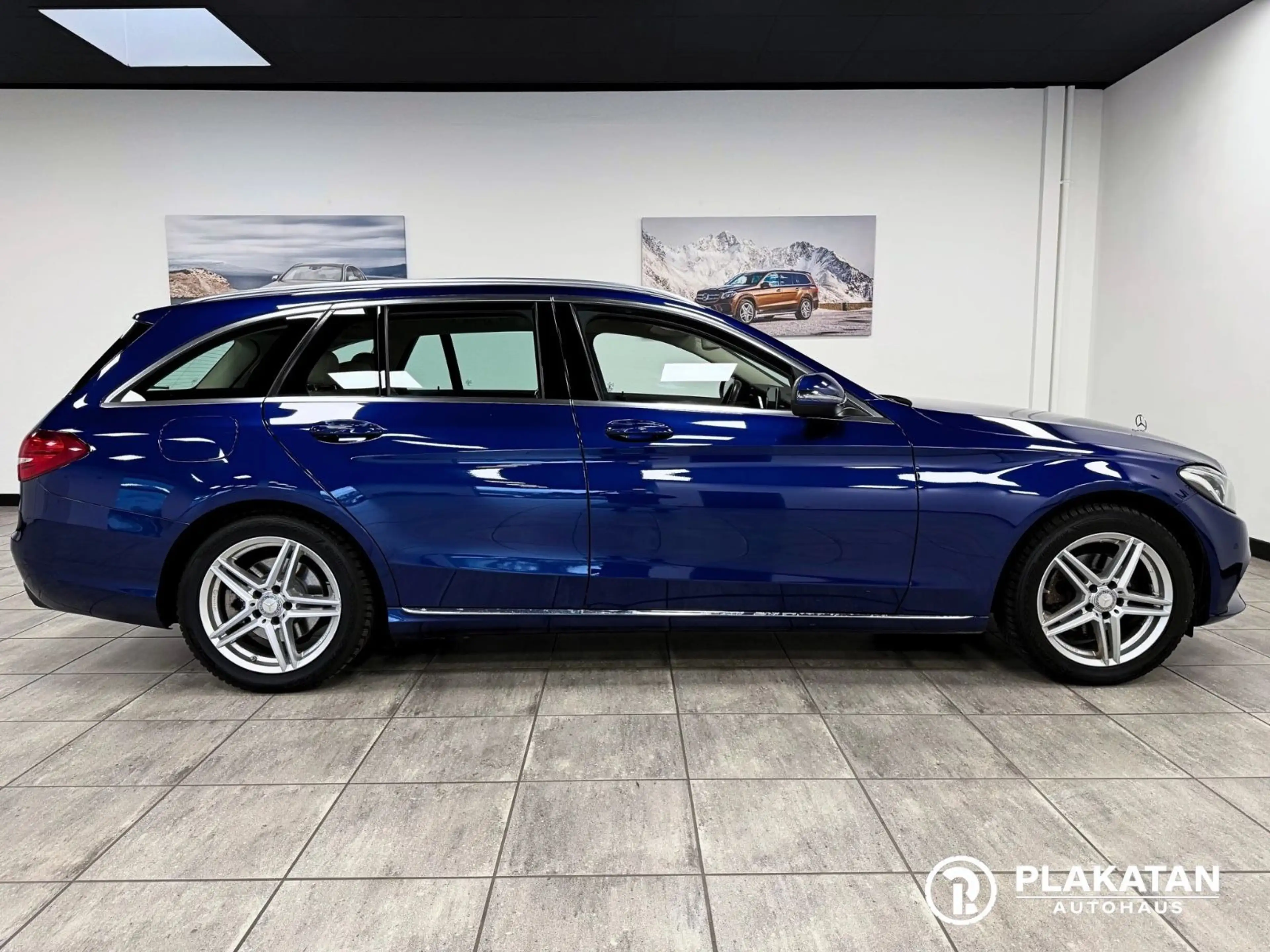 Mercedes-Benz C 200 d Kamera Airmatic Head-Up Leder MB-Service — photo 4