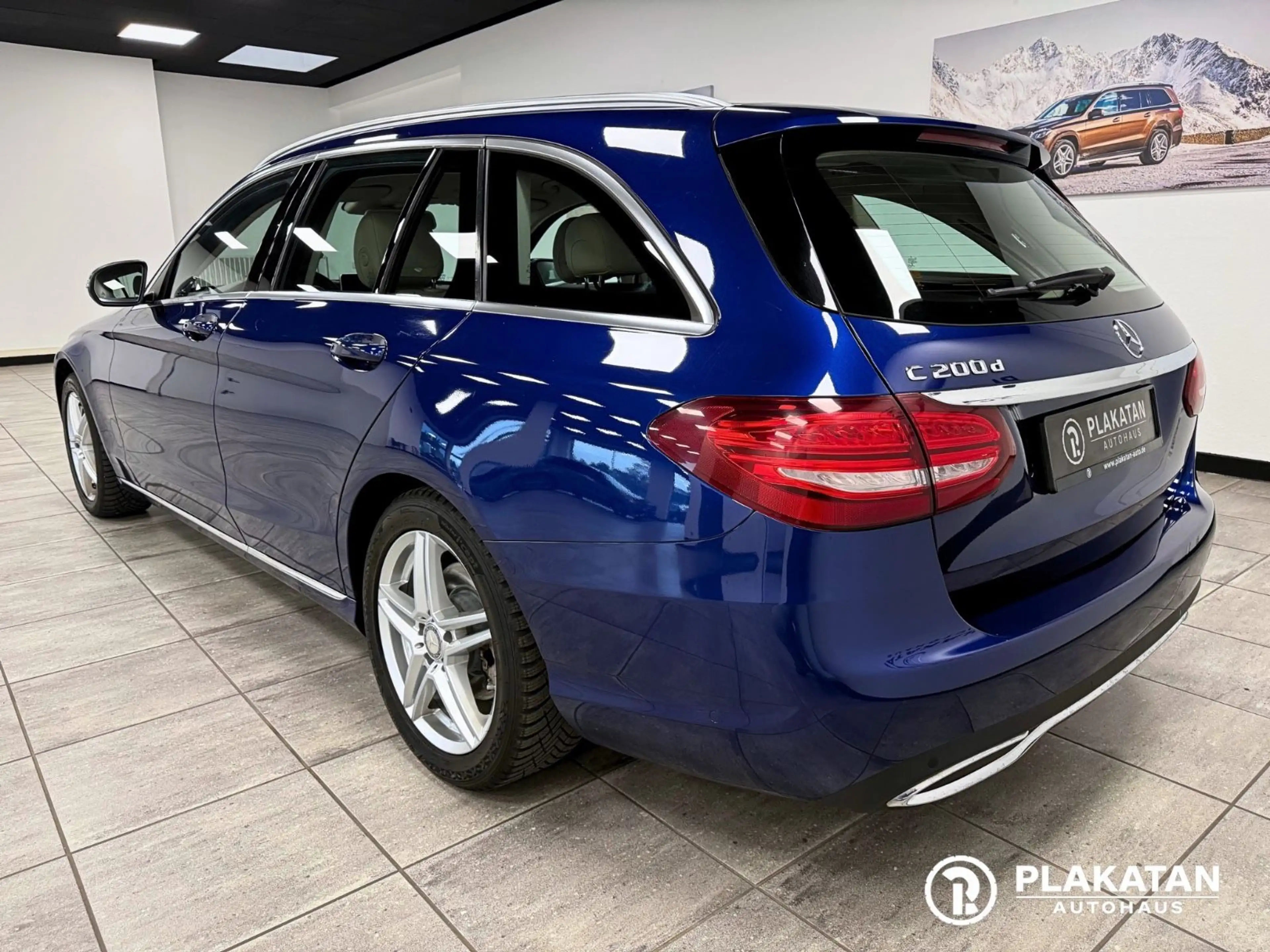 Mercedes-Benz C 200 d Kamera Airmatic Head-Up Leder MB-Service — photo 7