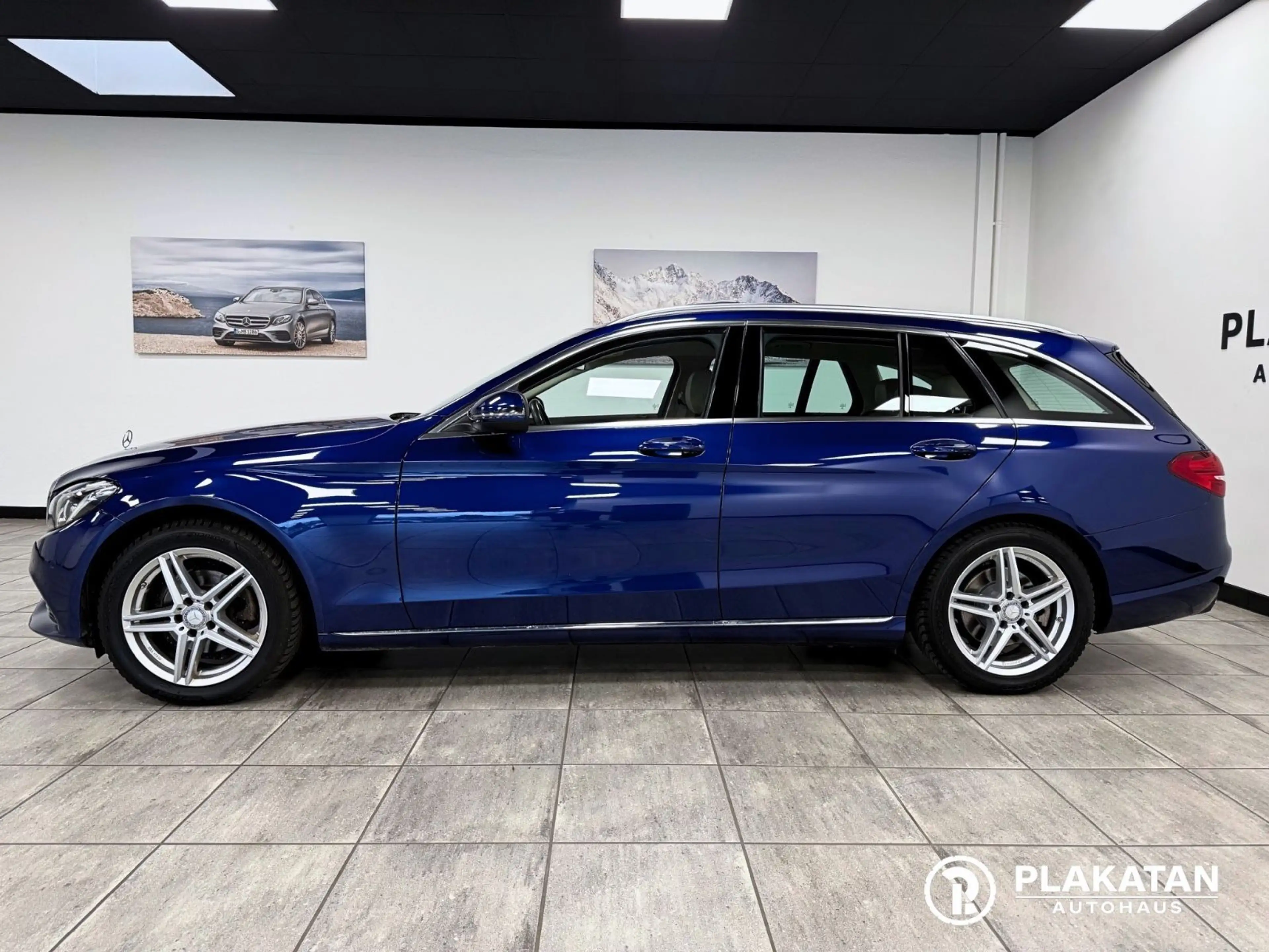 Mercedes-Benz C 200 d Kamera Airmatic Head-Up Leder MB-Service — photo 8