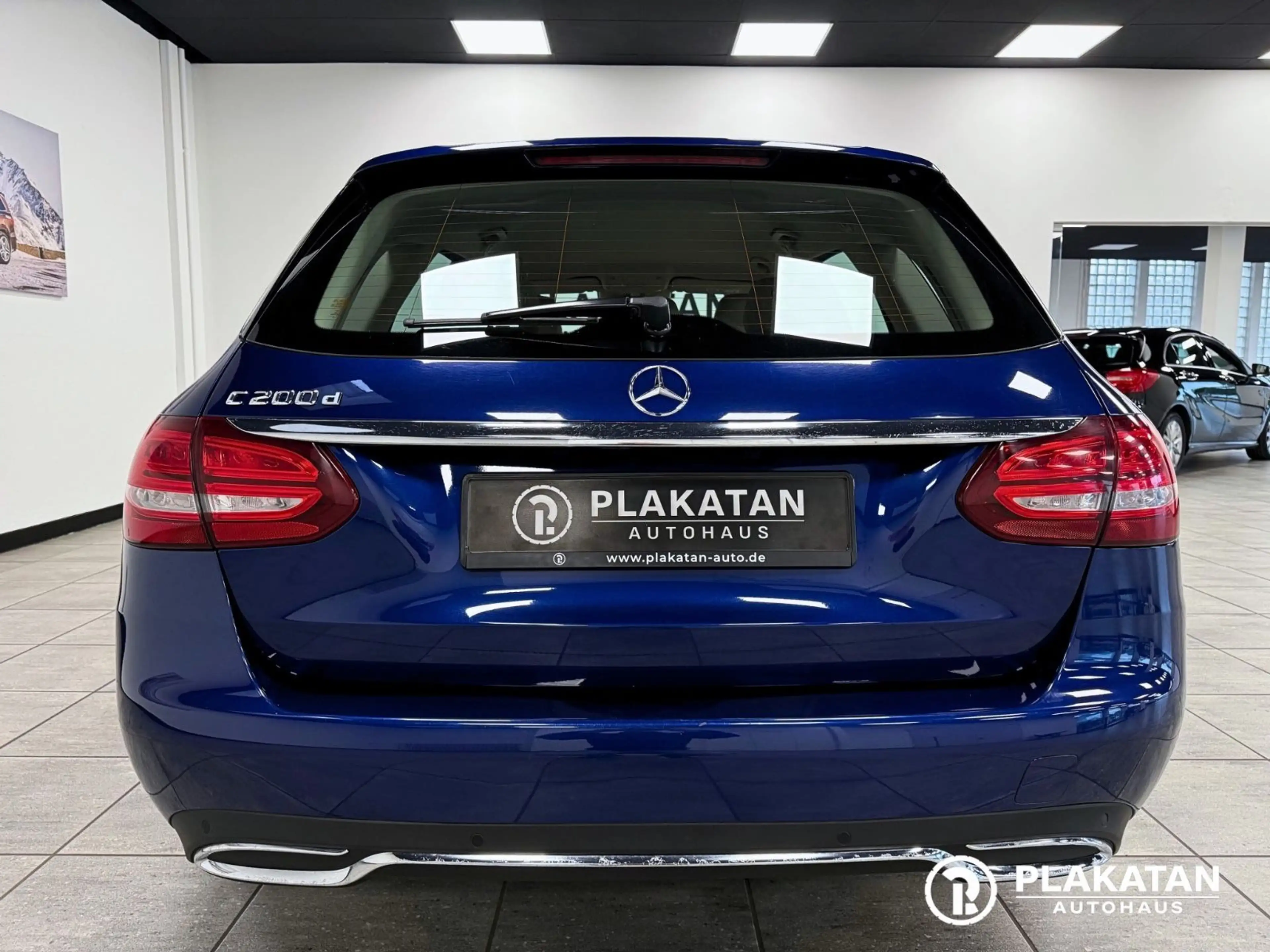 Mercedes-Benz C 200 d Kamera Airmatic Head-Up Leder MB-Service — photo 6