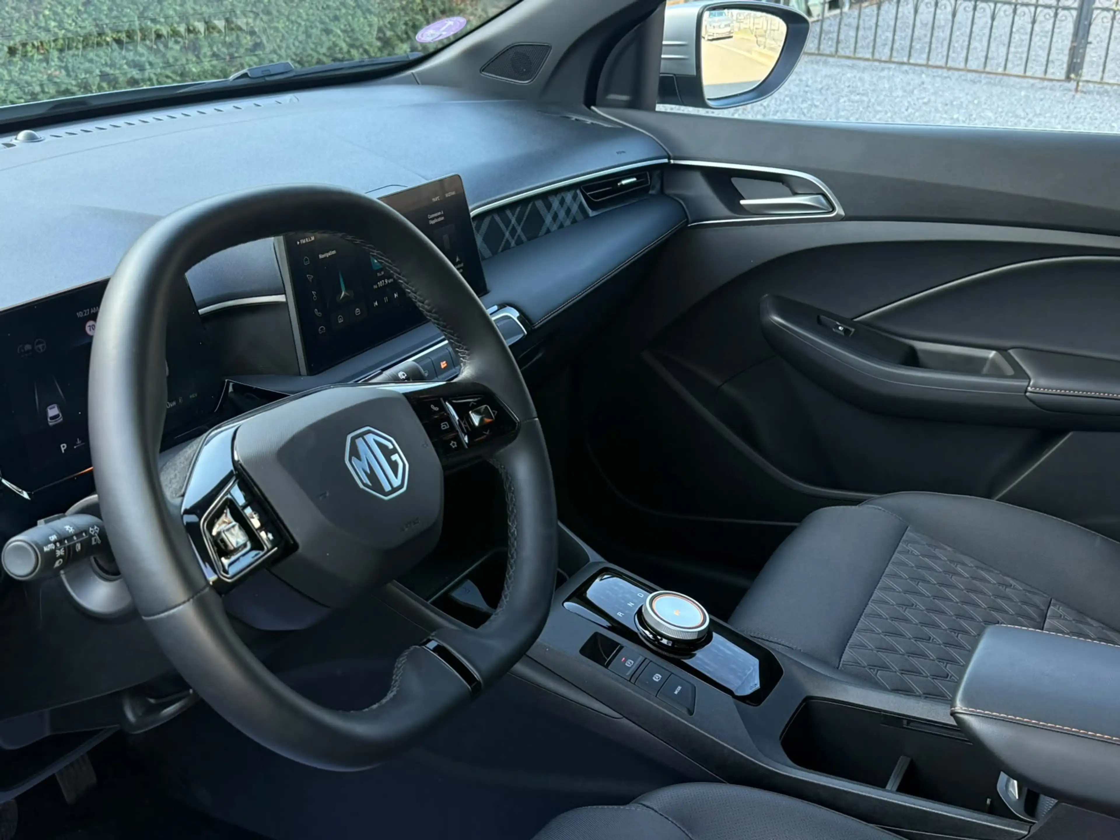 MG MG3 8000 km Seulement - 2025 - Hybride — photo 8