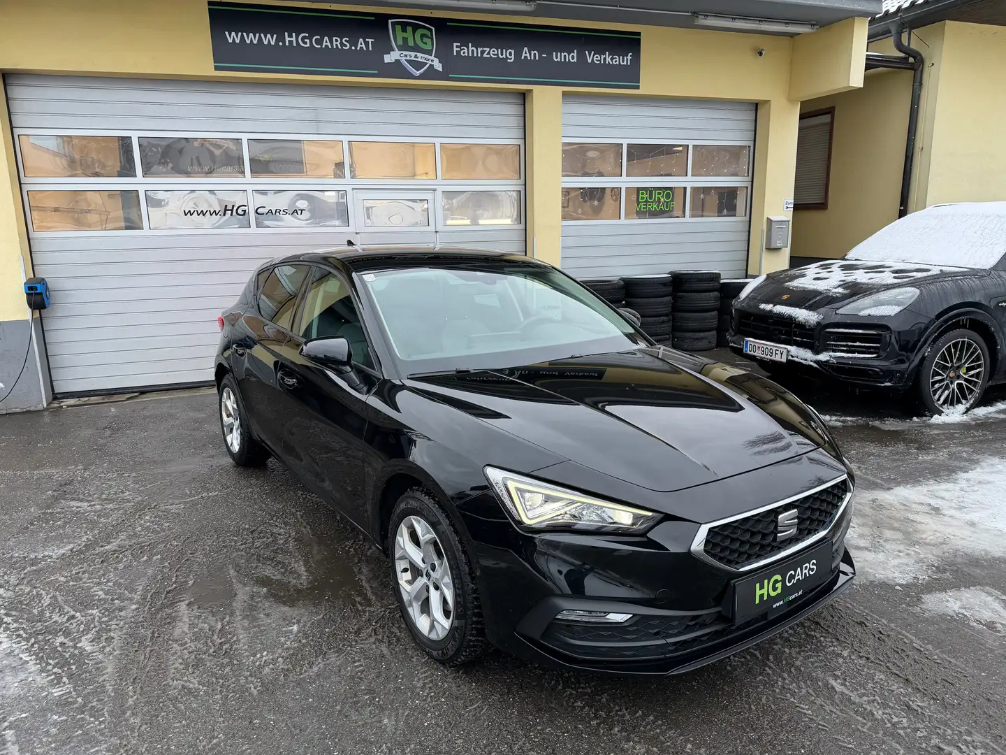 SEAT Leon Style 1,0 TSI*Kamera*AHK*Voll-LED*Virtual* Schwarz - 1