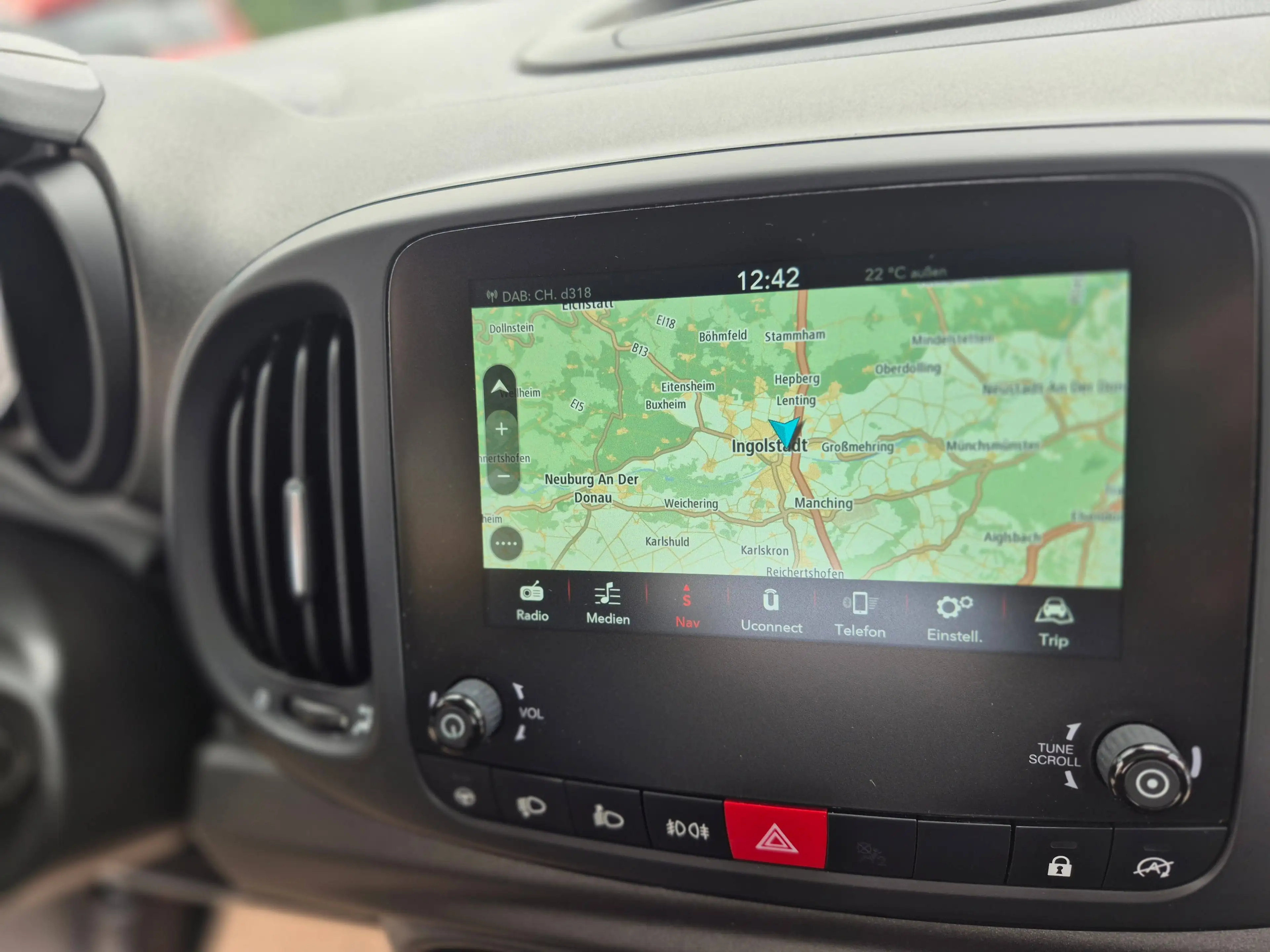Fiat 500L Cross *NAVI*35.000 km* — photo 7