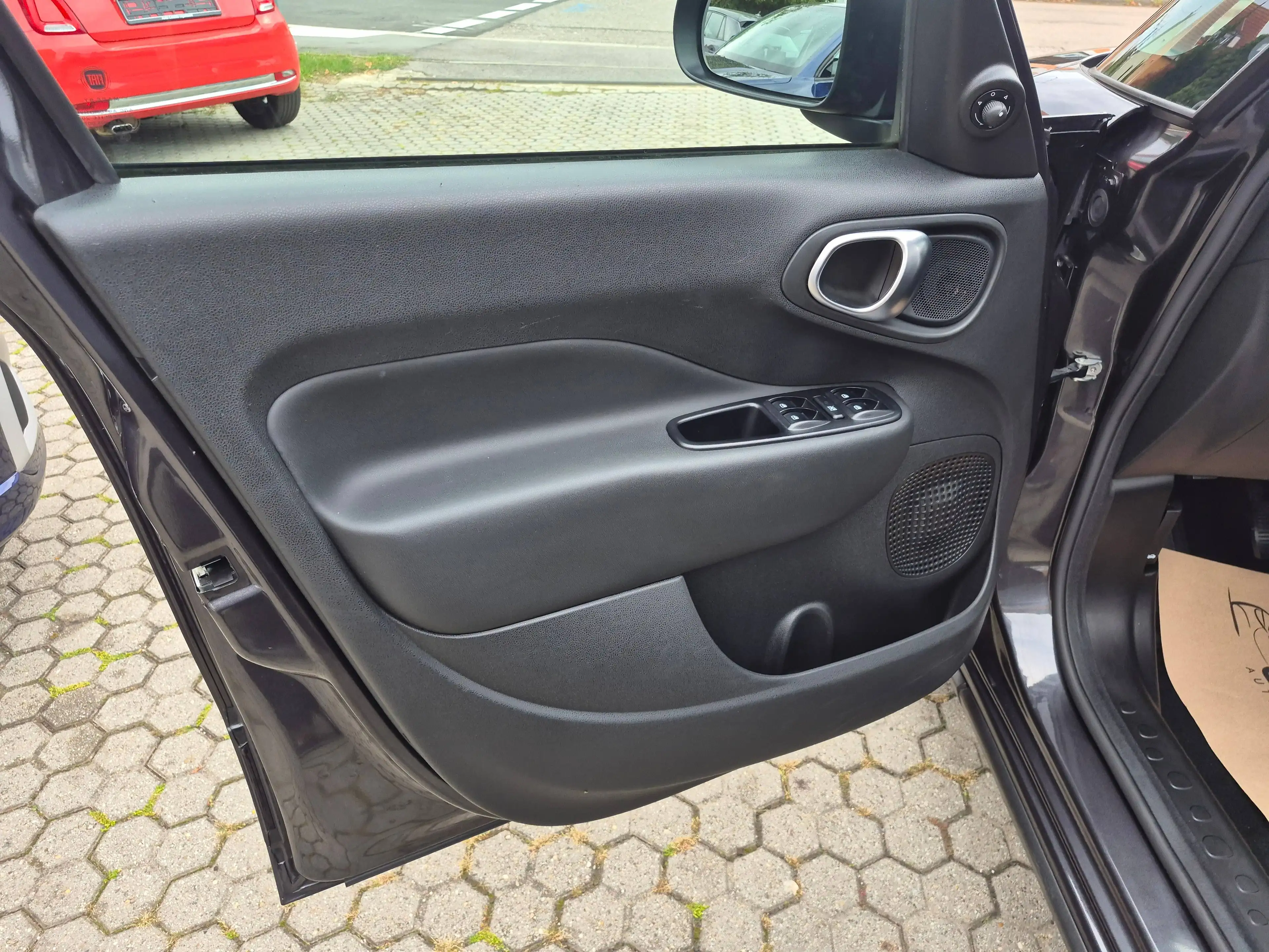 Fiat 500L Cross *NAVI*35.000 km* — photo 14